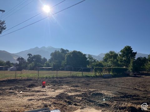 Tiny photo for 2244 E 6450 S, Cottonwood Heights, UT 84121 (MLS # 2112278)