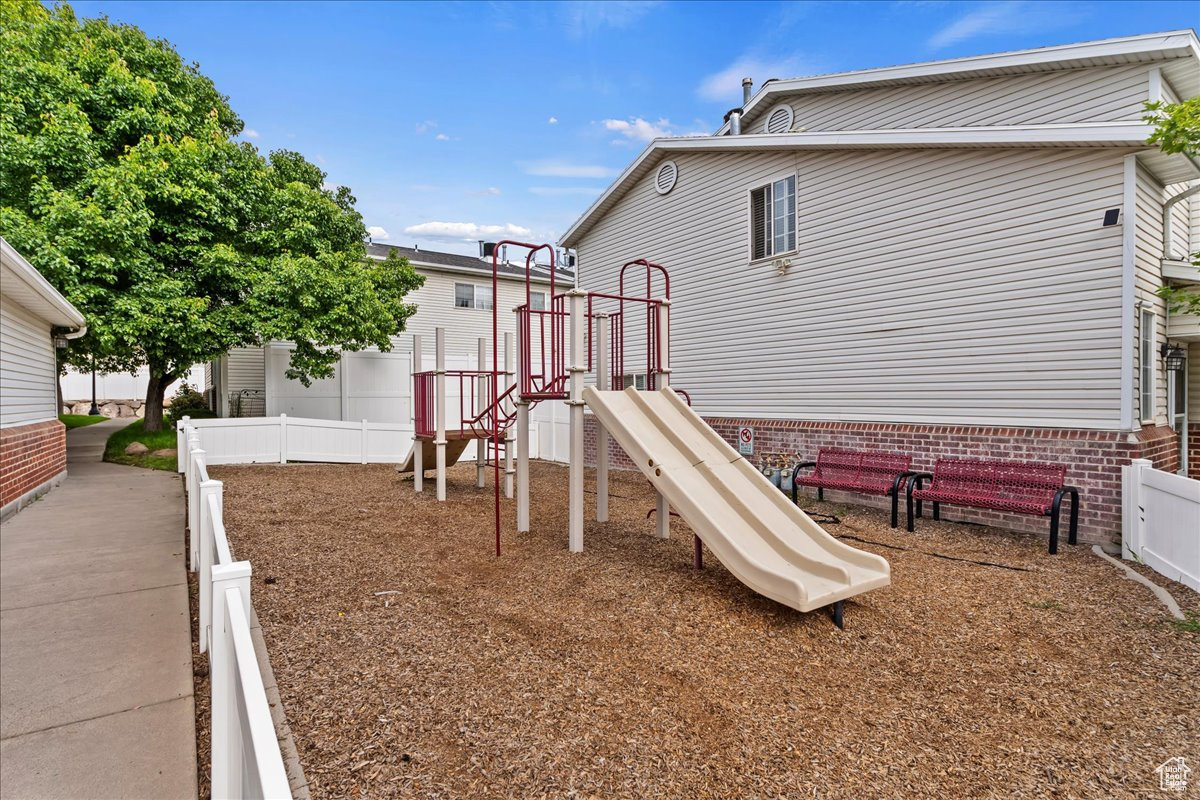 PINES - Residential