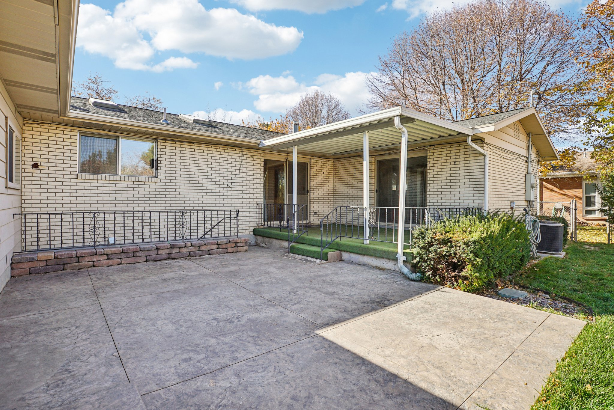 BOWLING GREE - Residential