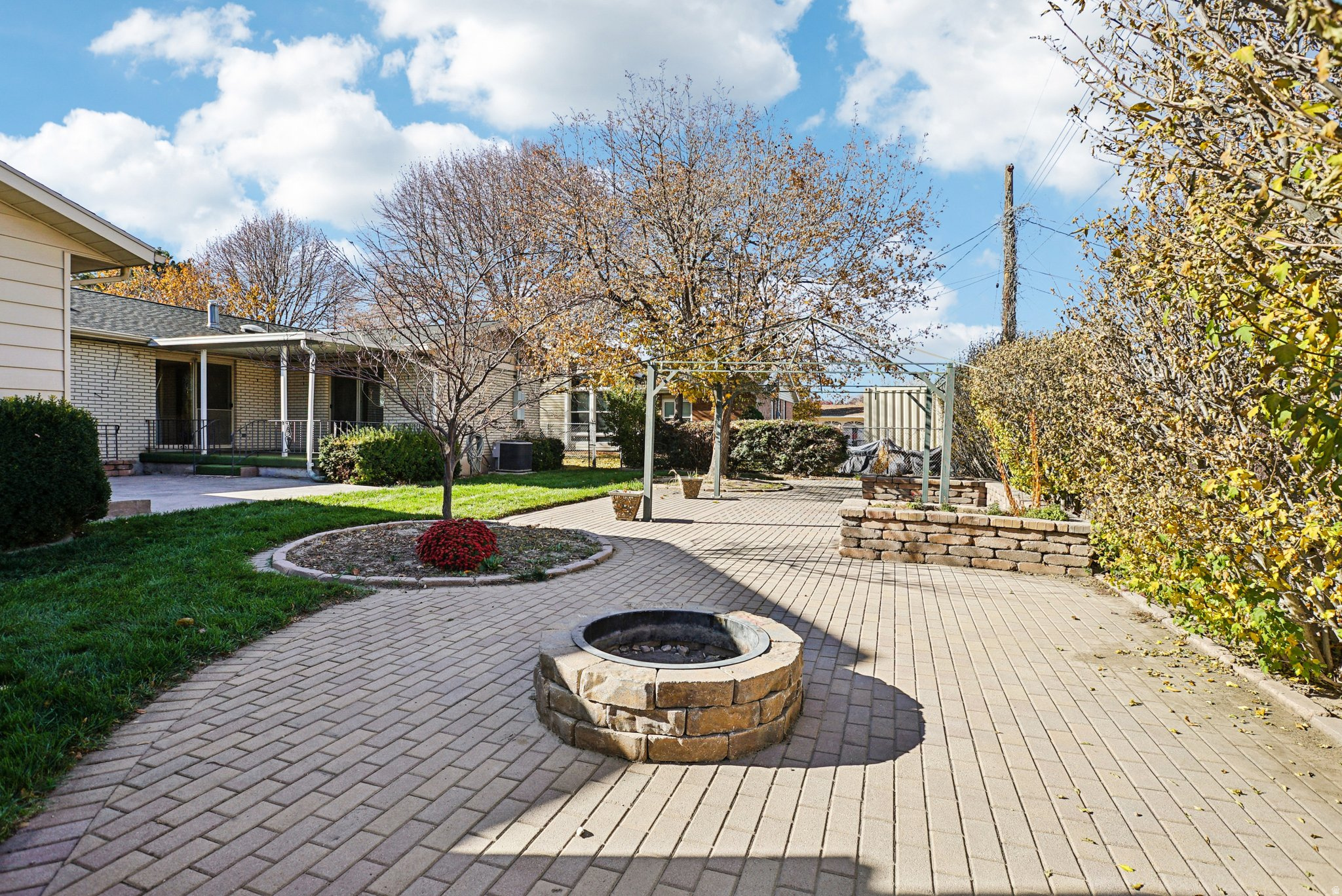 BOWLING GREE - Residential