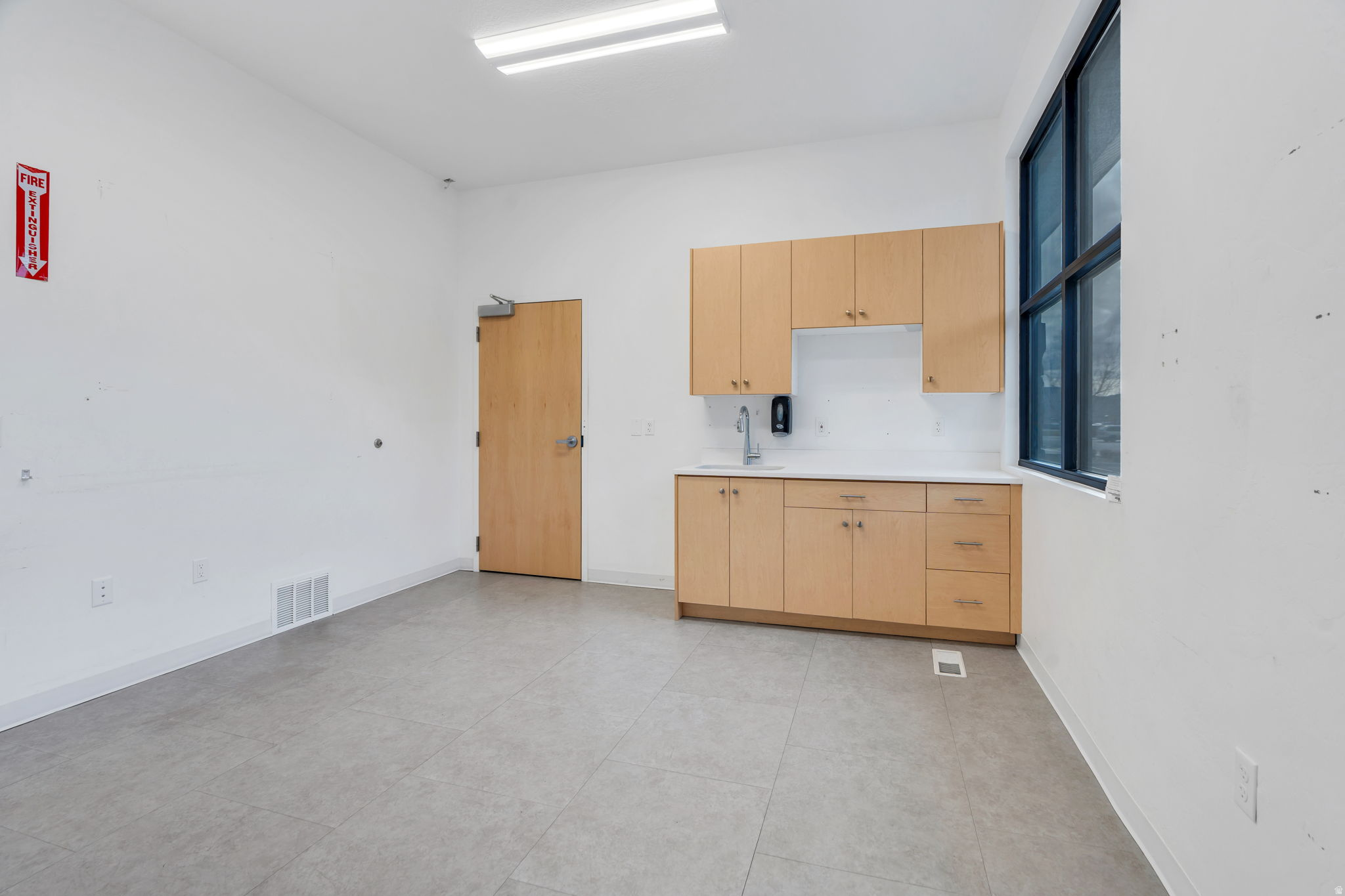 PAYSON PROFESSIONAL PLAZA CONDOS - Commercial Sale