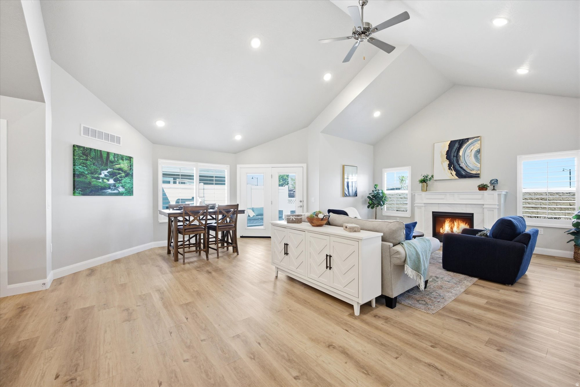 THE VILAS AT LEGACY FARMS - Residential
