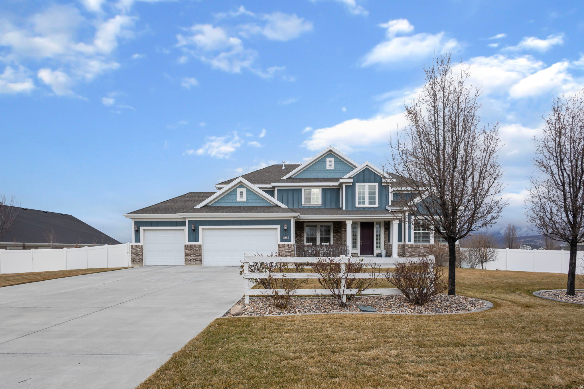 PALISADE ACRES 128 - Residential