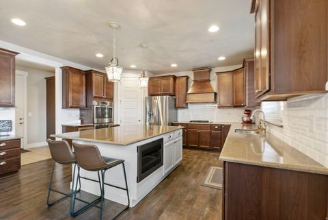 Tiny photo for 13883 S OXFORDSHIRE DR, Bluffdale, UT 84065 (MLS # 2138002)