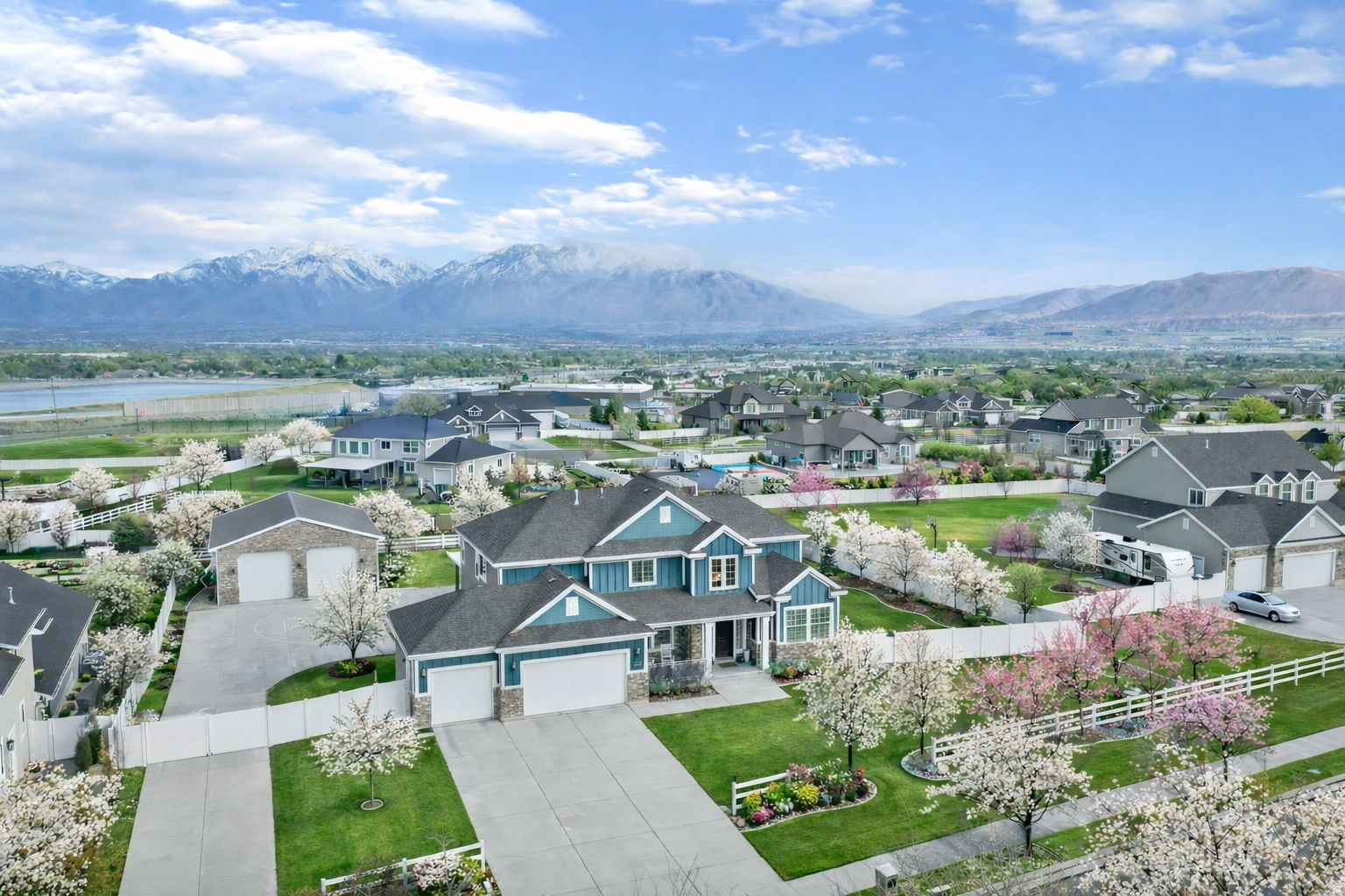 PALISADE ACRES 128 - Residential