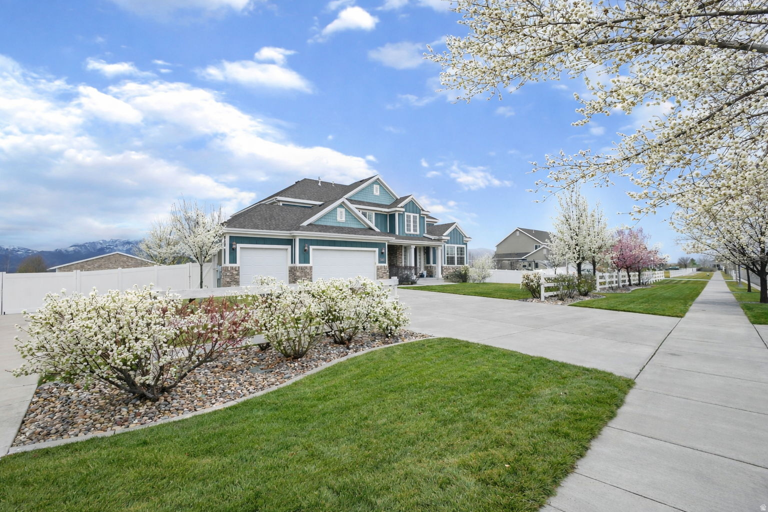 PALISADE ACRES 128 - Residential