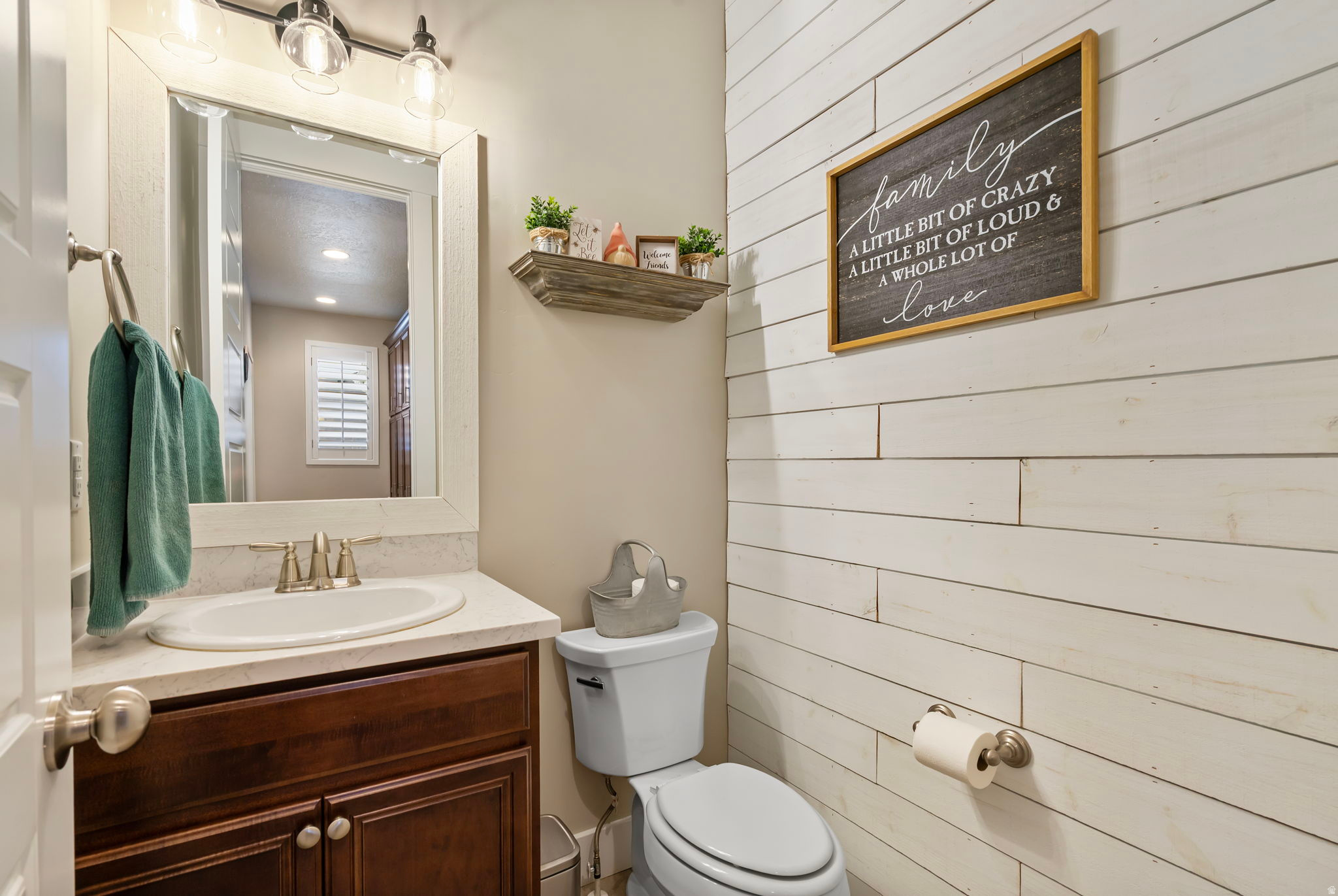 PALISADE ACRES 128 - Residential