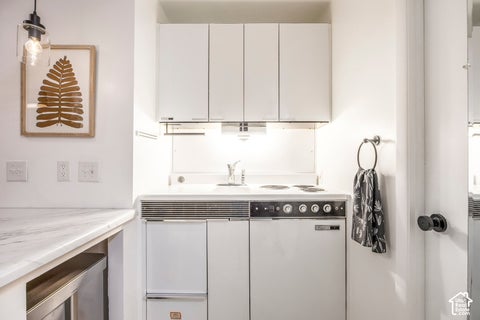 Tiny photo for 875 S DONNER WAY #102, Salt Lake City, UT 84108 (MLS # 2191415)