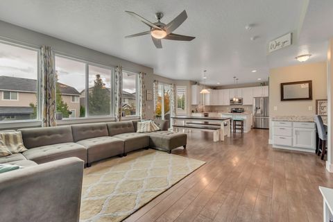 Tiny photo for 5427 W MOORFIELD DR, Herriman, UT 84096 (MLS # 2120559)