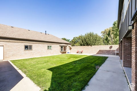 Tiny photo for 2520 W HORSESHOE CIR S, South Jordan, UT 84095 (MLS # 2193763)