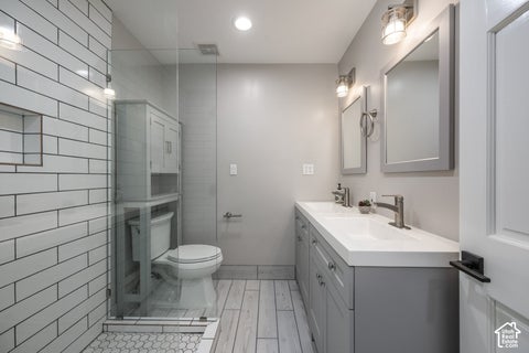 Tiny photo for 2520 W HORSESHOE CIR S, South Jordan, UT 84095 (MLS # 2193763)