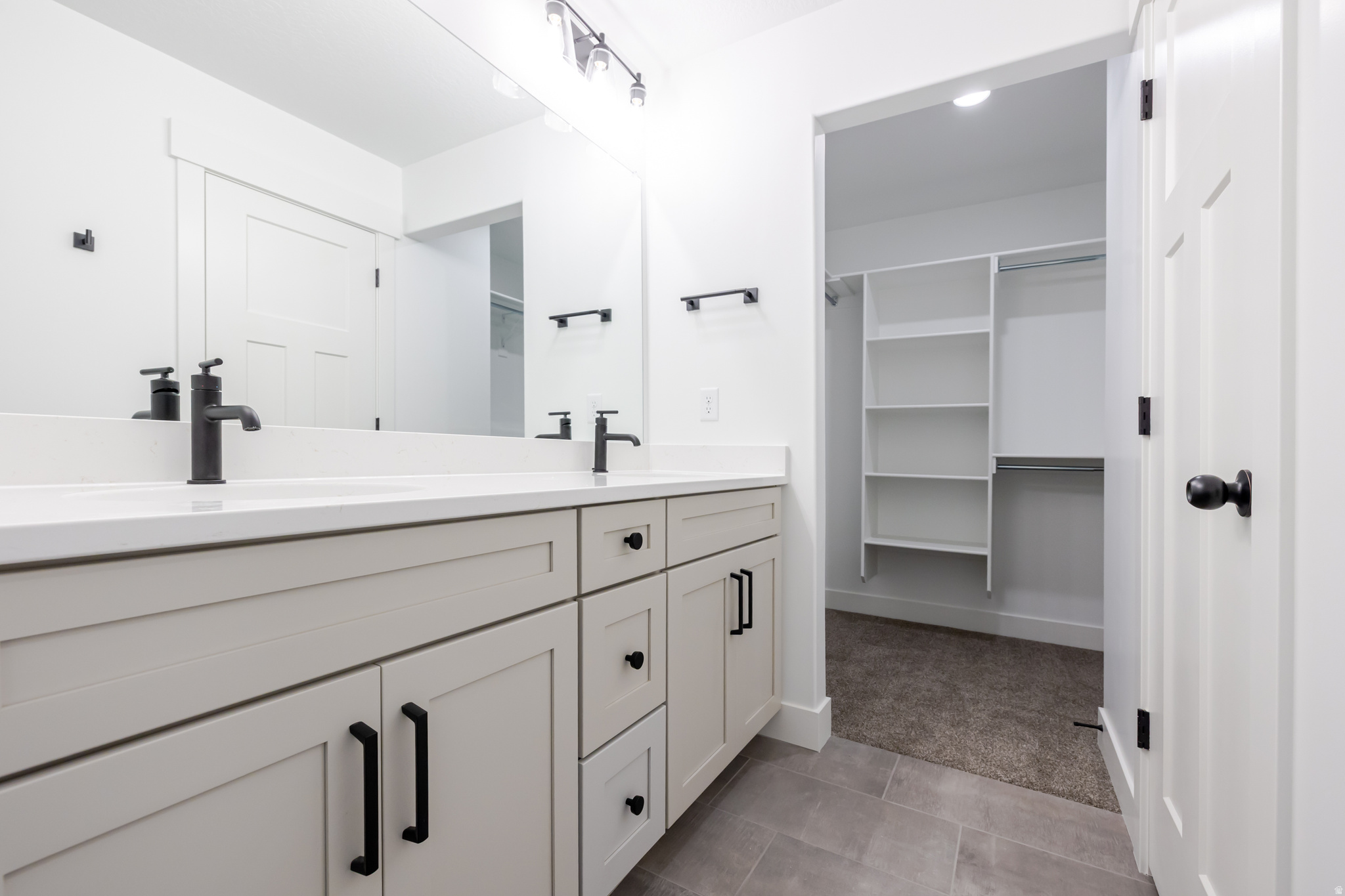 HIGHRIDGE - Residential