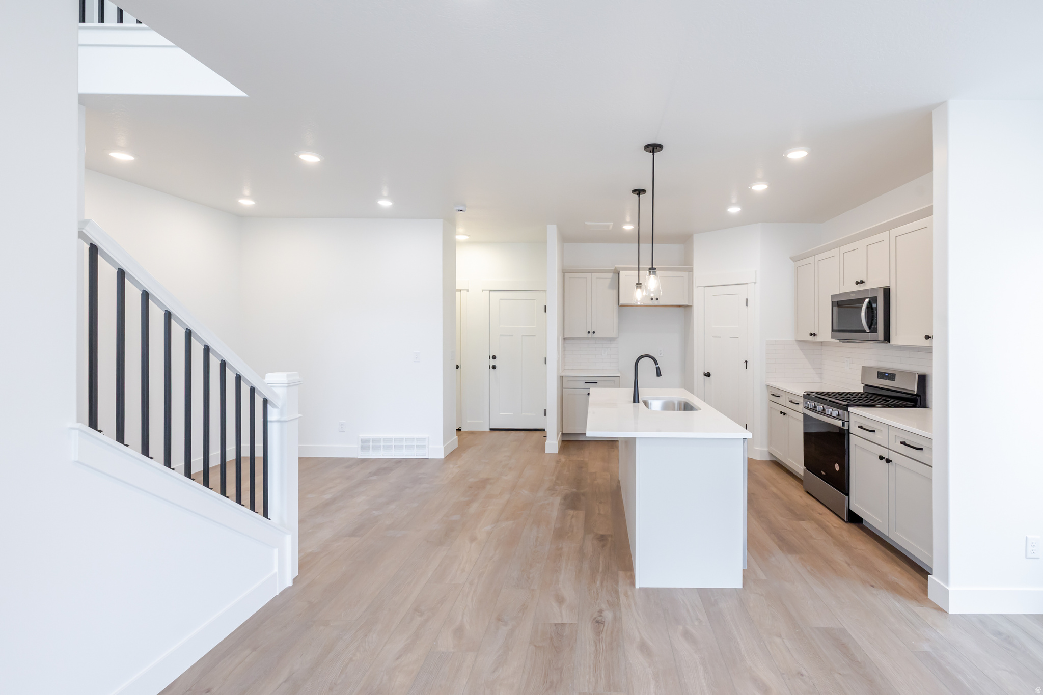 HIGHRIDGE - Residential