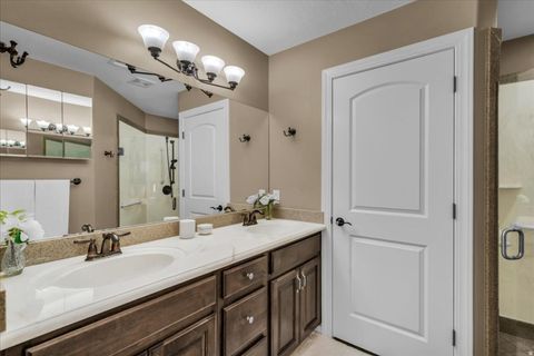 Tiny photo for 1387 W FOREST DR, Saint George, UT 84790 (MLS # 2133308)