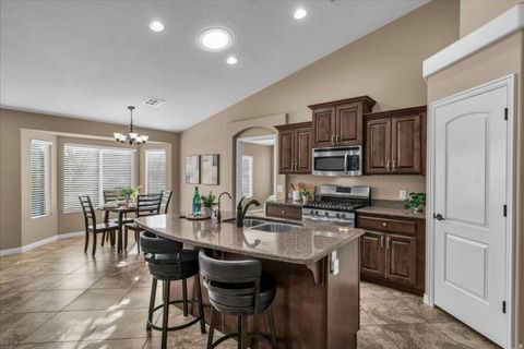 Tiny photo for 1387 W FOREST DR, Saint George, UT 84790 (MLS # 2133308)