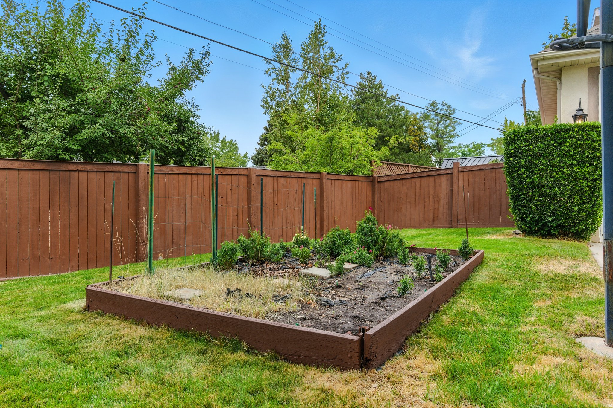 AUBURN HEIGHTS - Residential