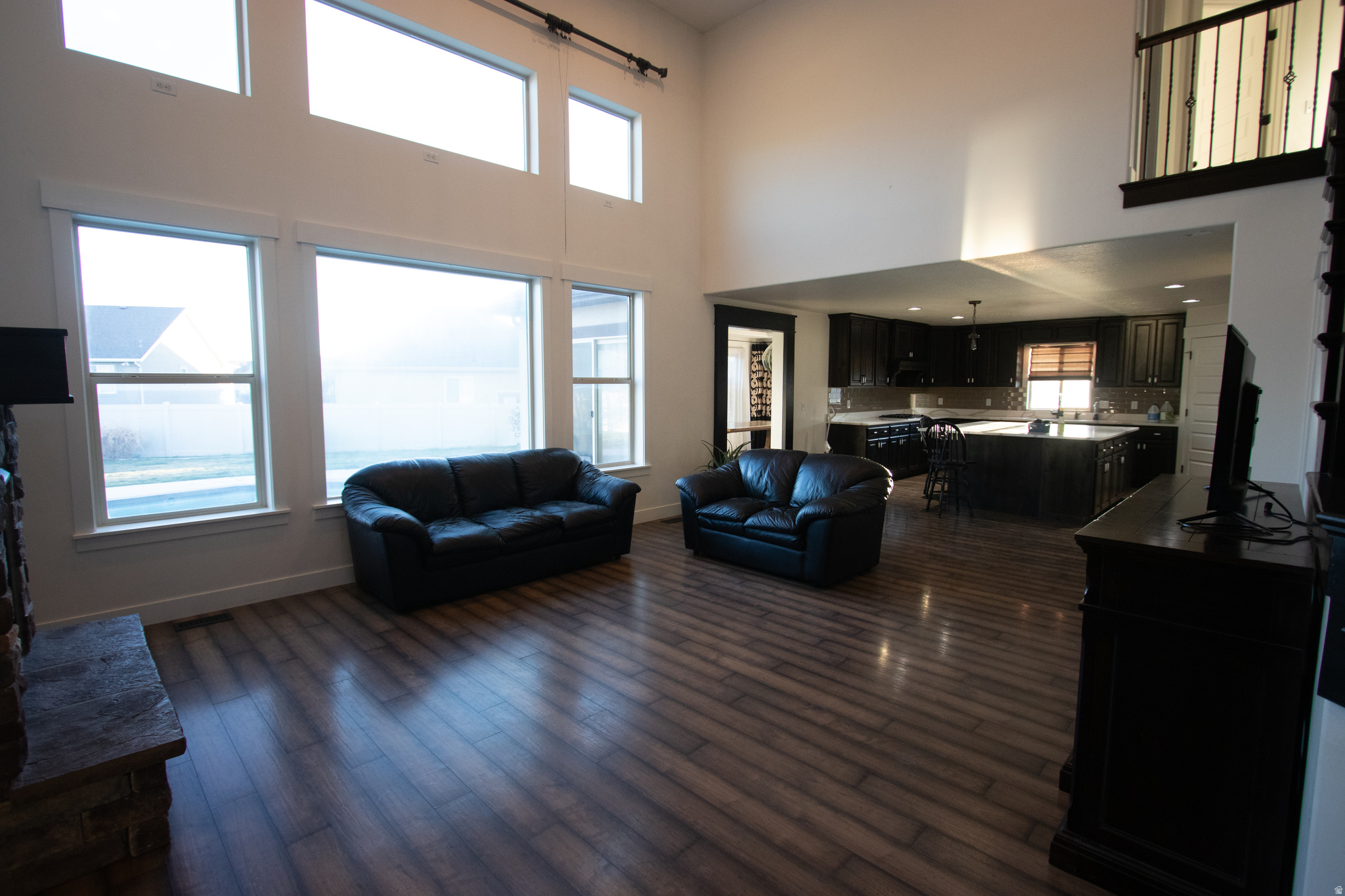 BAY SUB - Residential