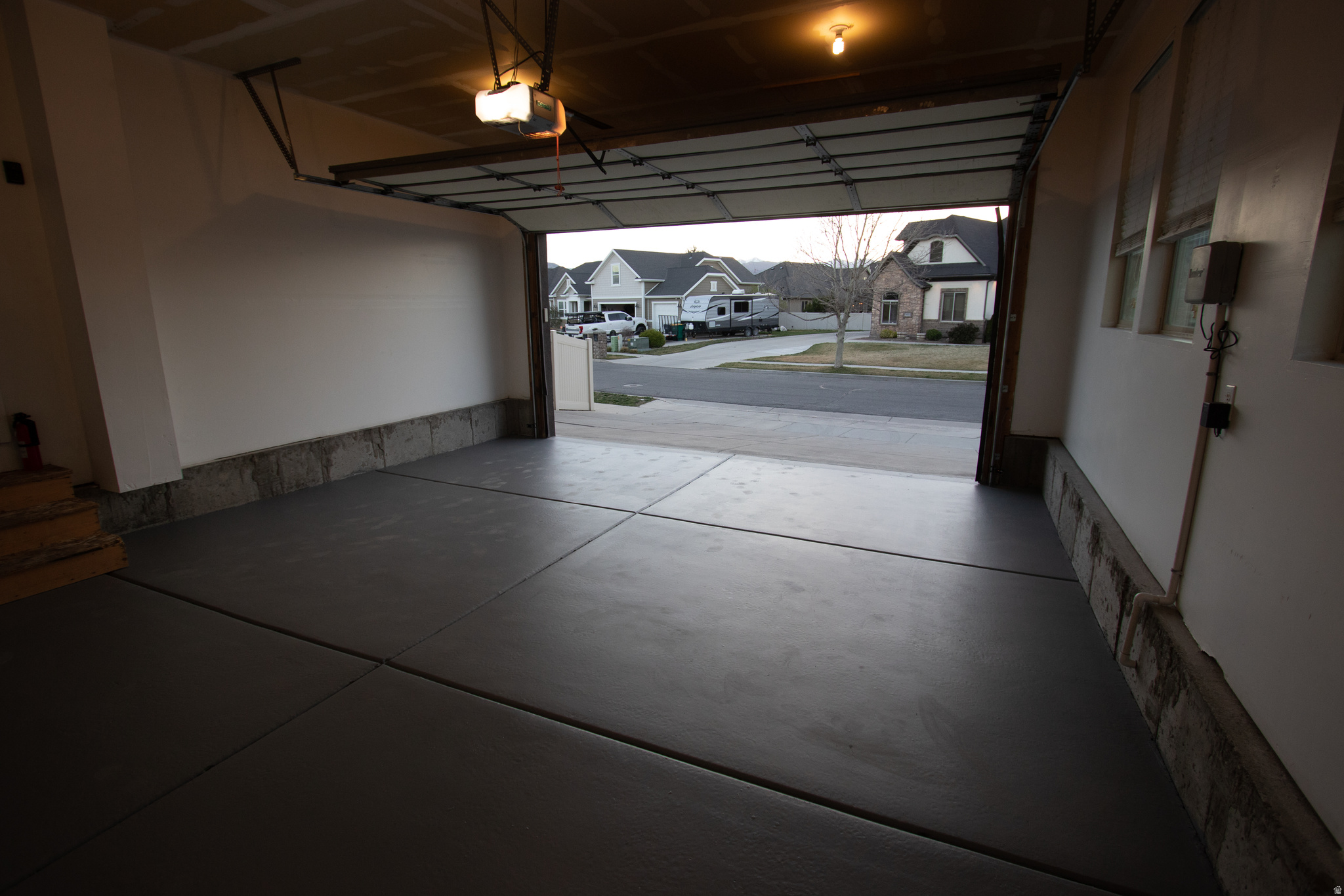 BAY SUB - Residential