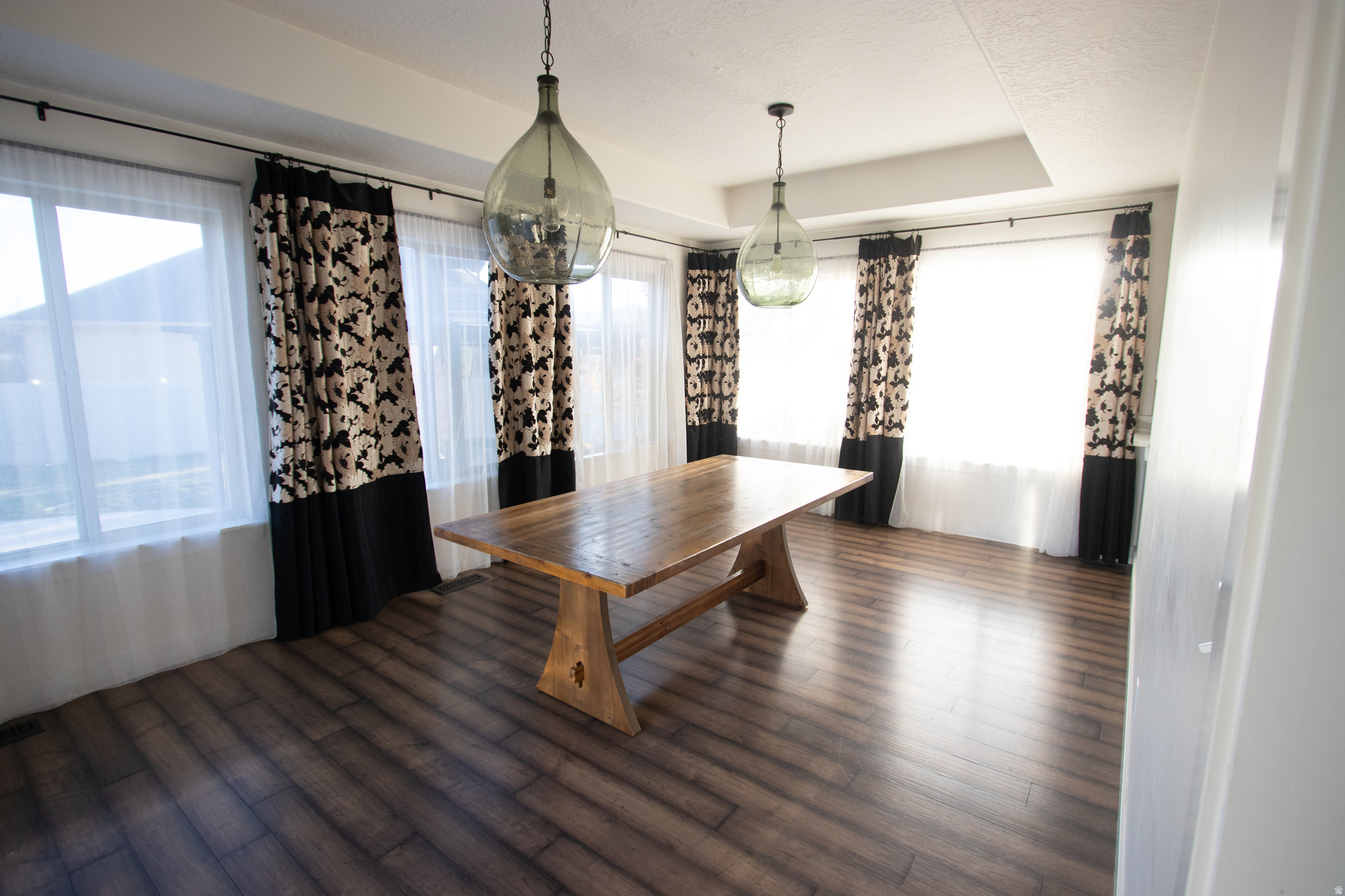 BAY SUB - Residential