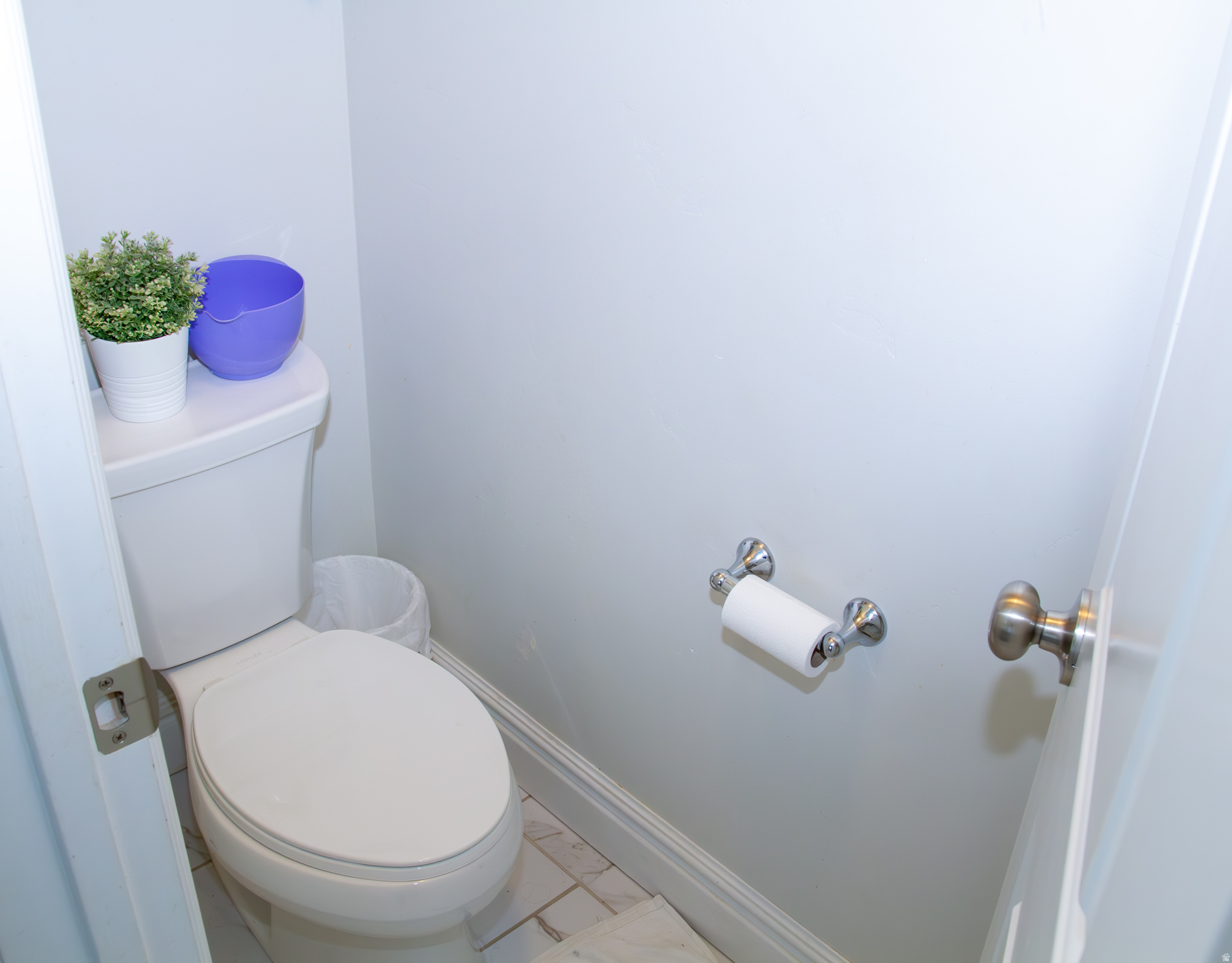 BROADVIEW SHORES - Residential