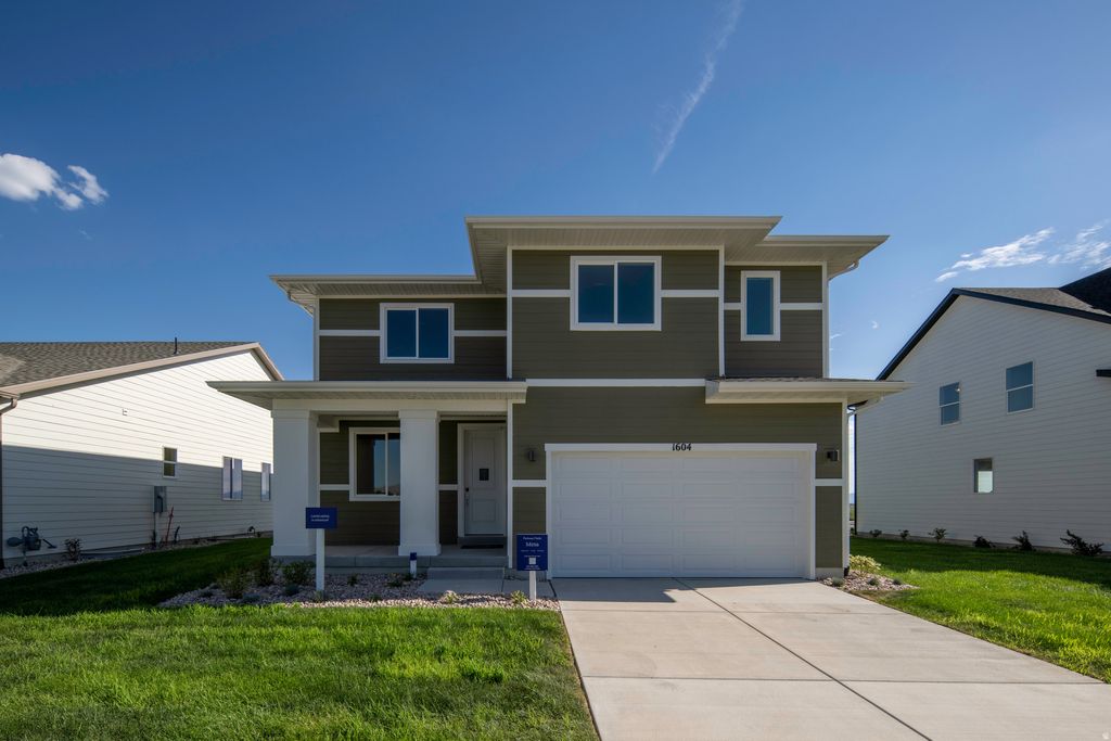 Photo of 6053 W SAPPHIRE St S #323, West Jordan, UT 84081 (MLS # 2131868)
