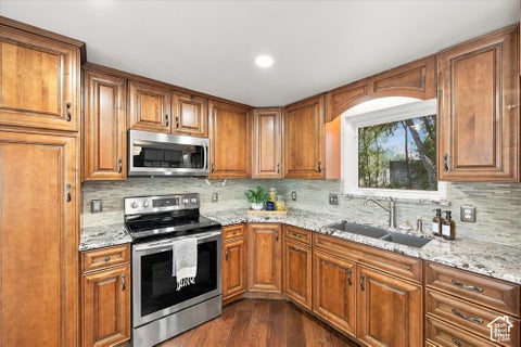 Tiny photo for 43 W PAULA CIR S, Sandy, UT 84070 (MLS # 2190510)
