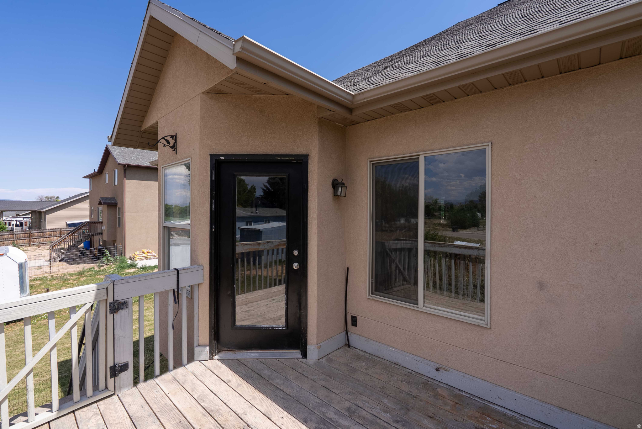 BONNIE LASS - Residential