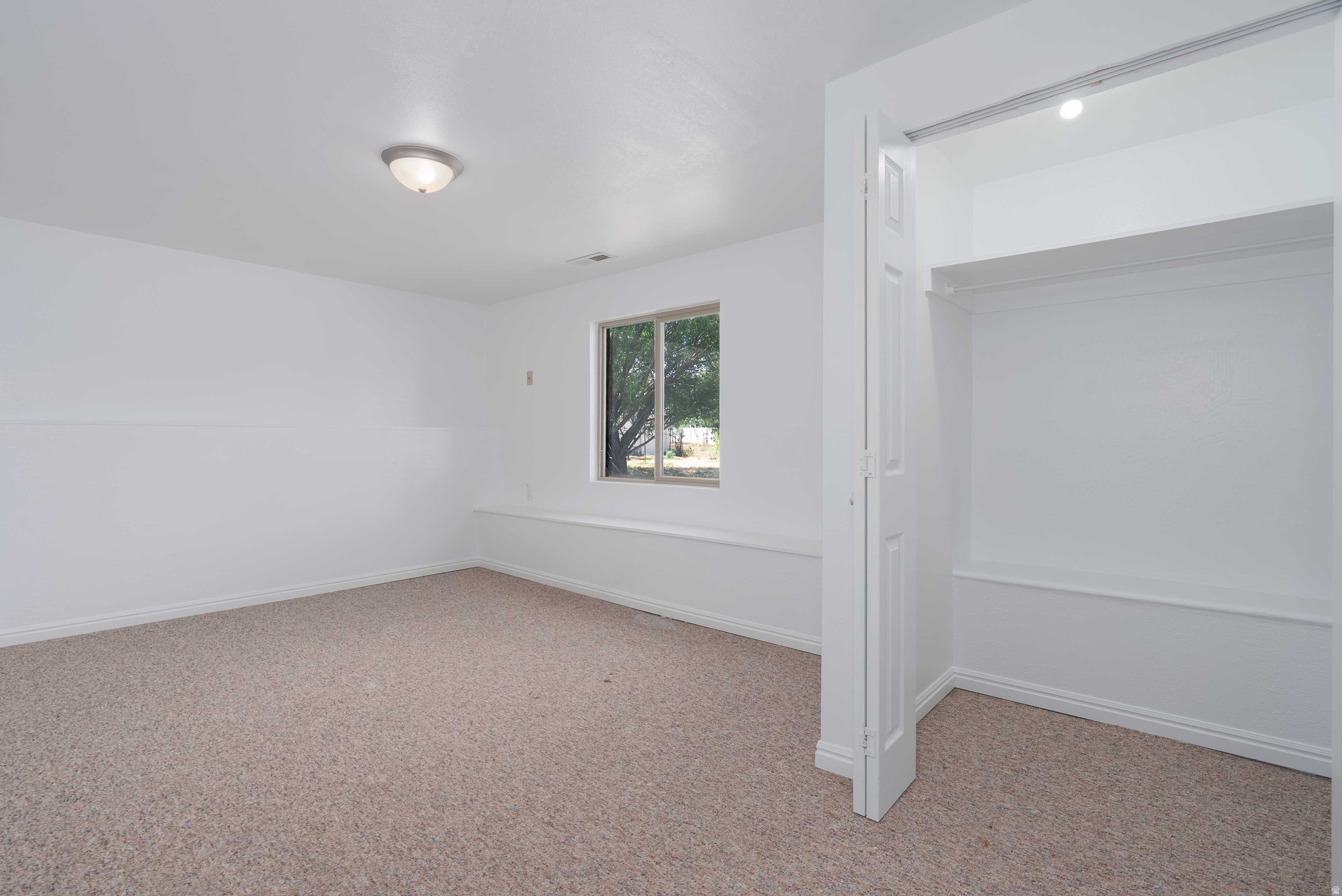 BONNIE LASS - Residential