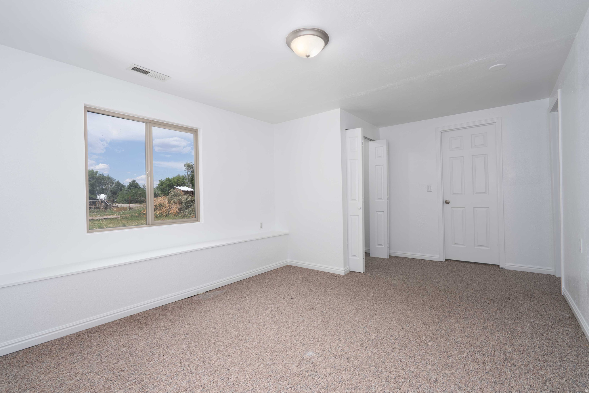 BONNIE LASS - Residential