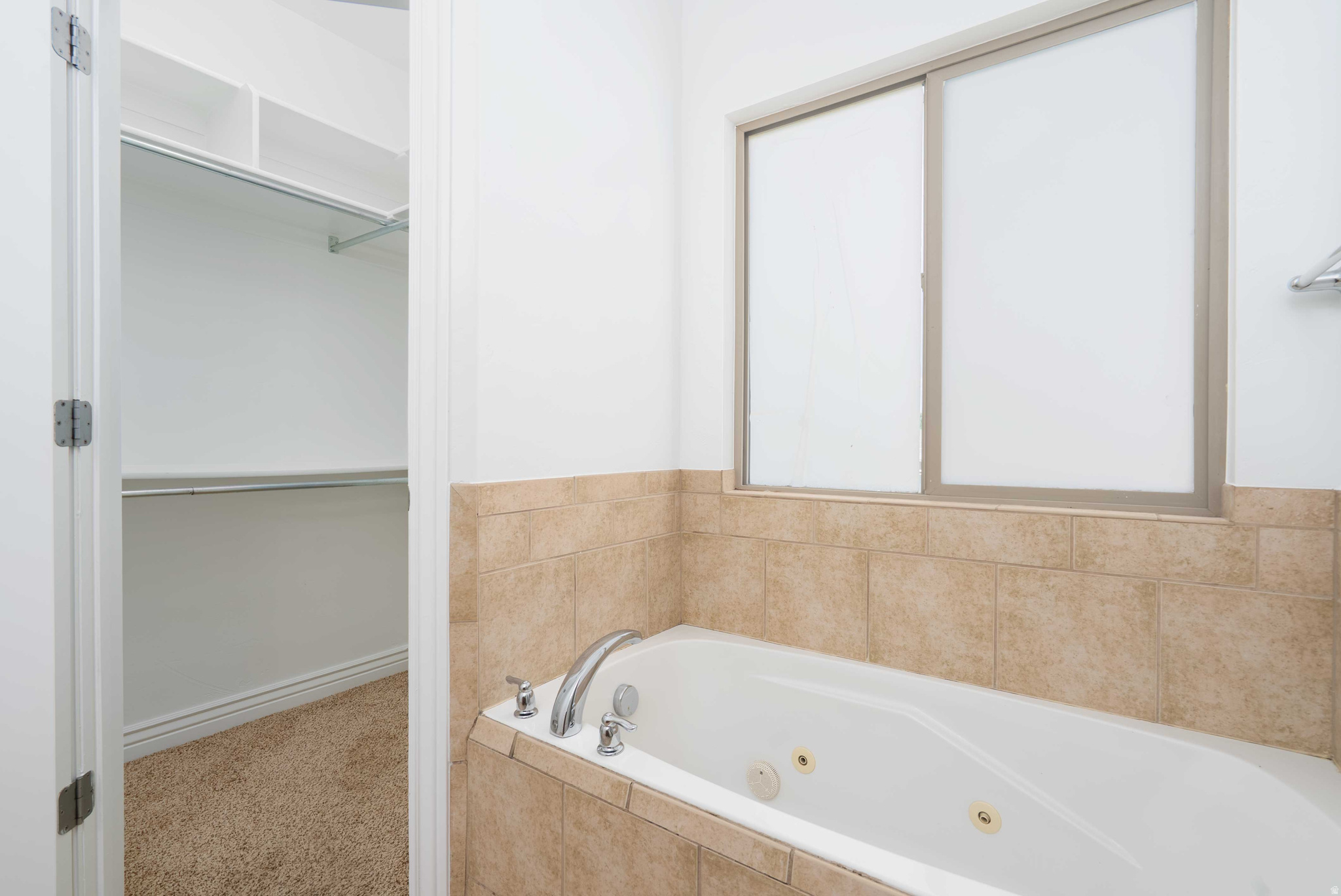 BONNIE LASS - Residential