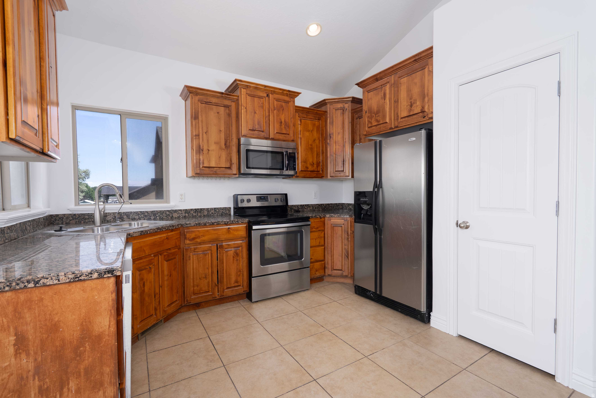 BONNIE LASS - Residential