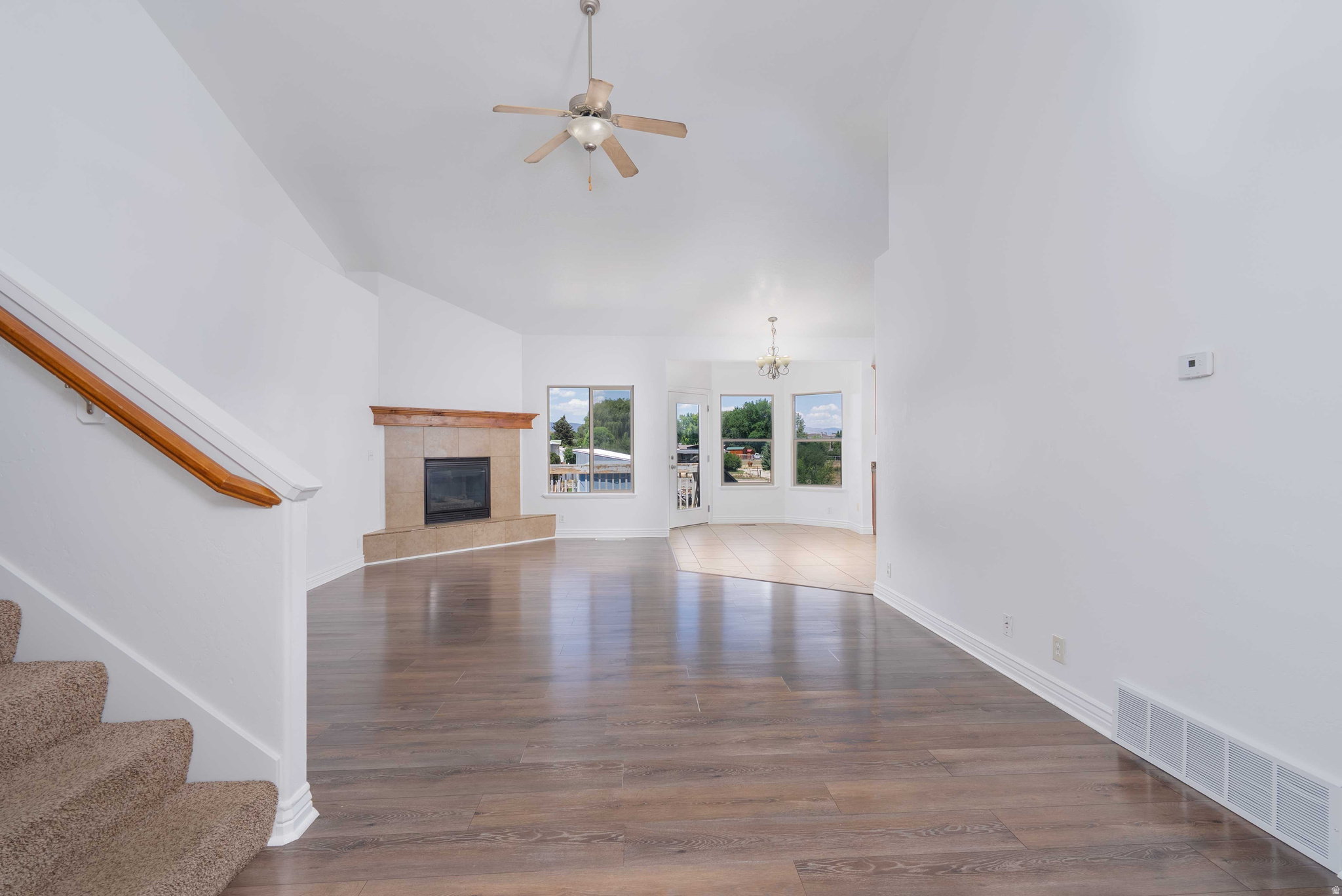 BONNIE LASS - Residential