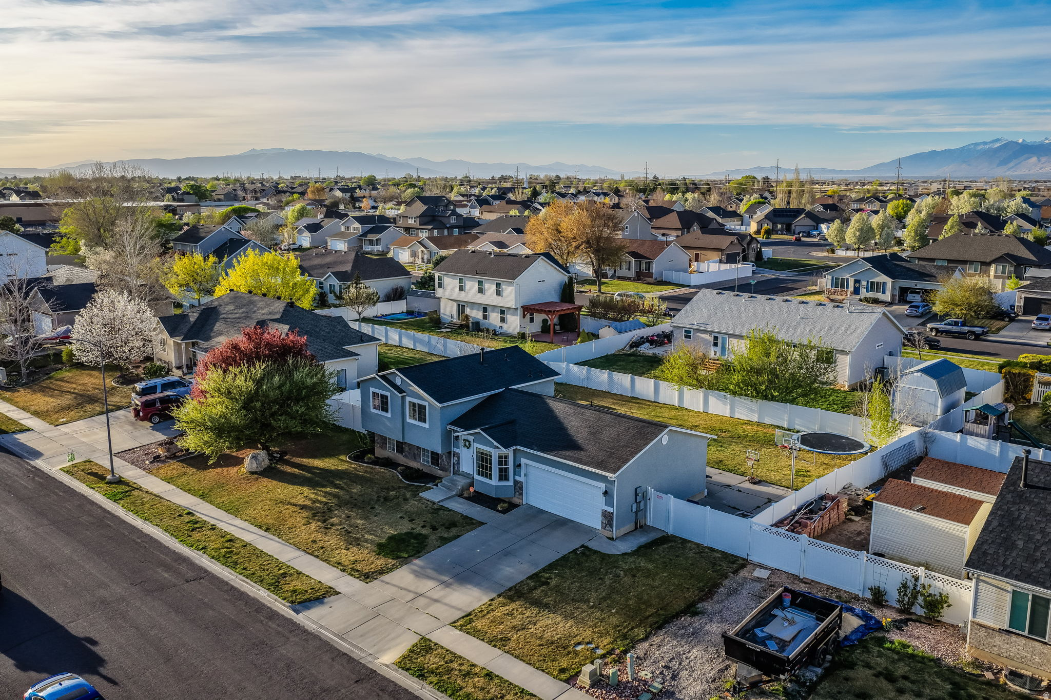 ABSALOM COURT - Residential
