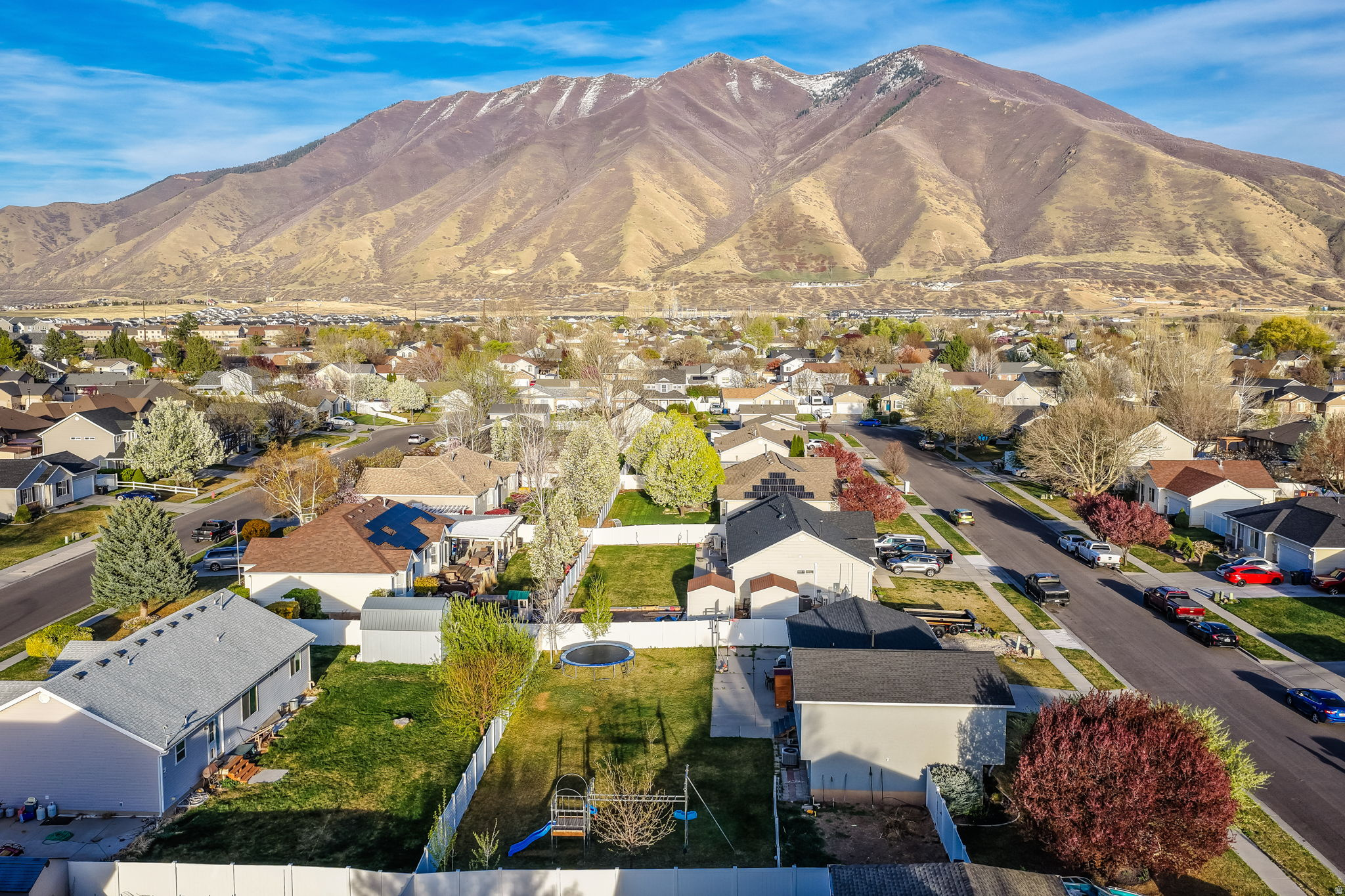 ABSALOM COURT - Residential