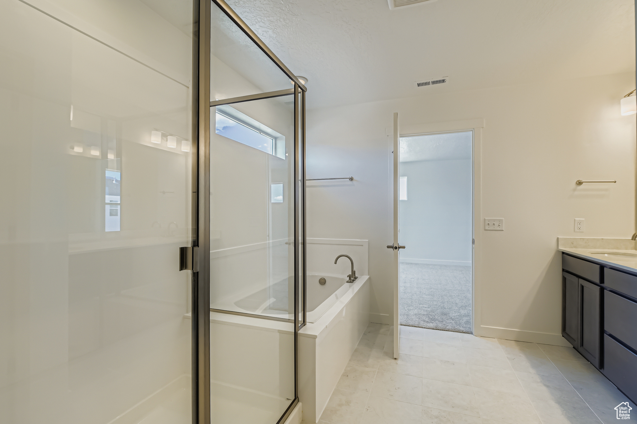 ESTATES AT PINNACLES AT EAGLE MOUNTAIN - Residential