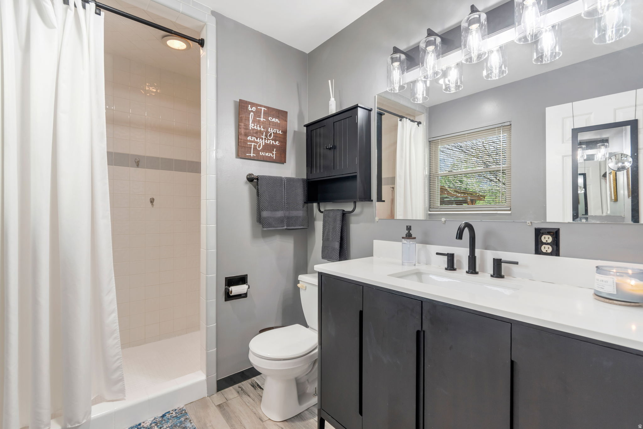 WILLOW CREEK - Residential