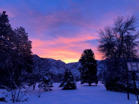 Tiny photo for 8329 S ESCALANTE DR, Sandy, UT 84093 (MLS # 2150127)