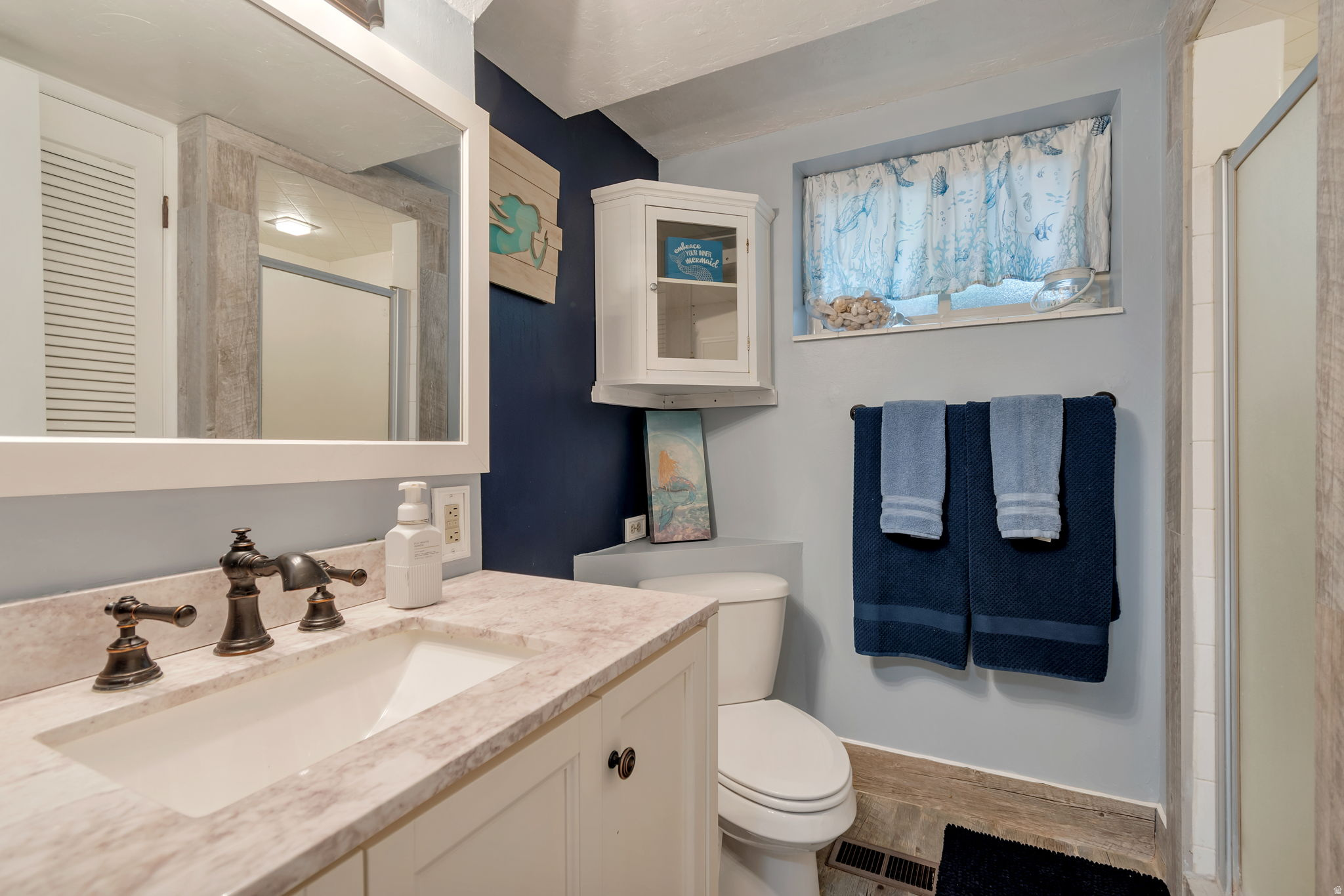 WILLOW CREEK - Residential