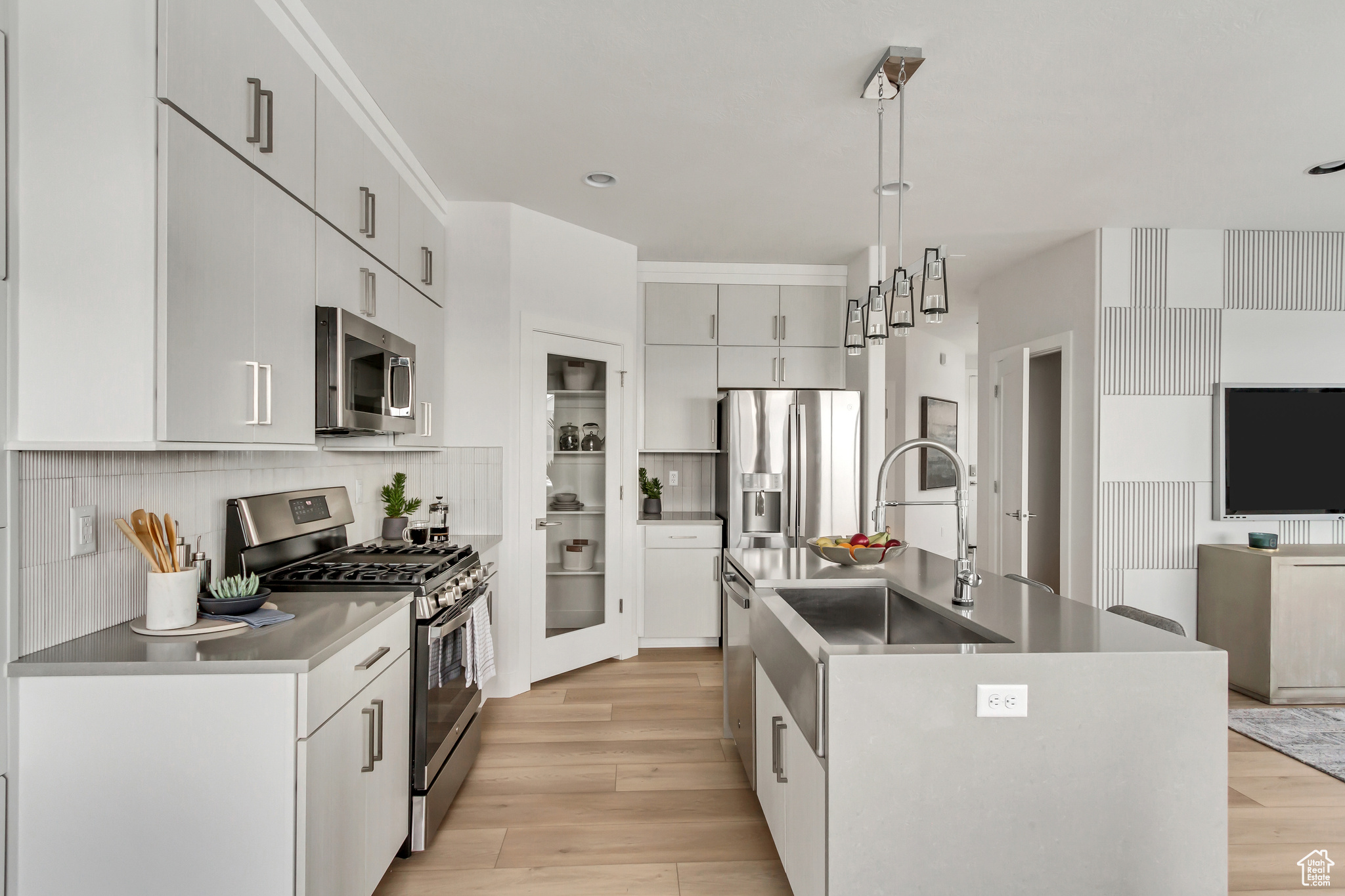 HARMONY PLACE - Residential