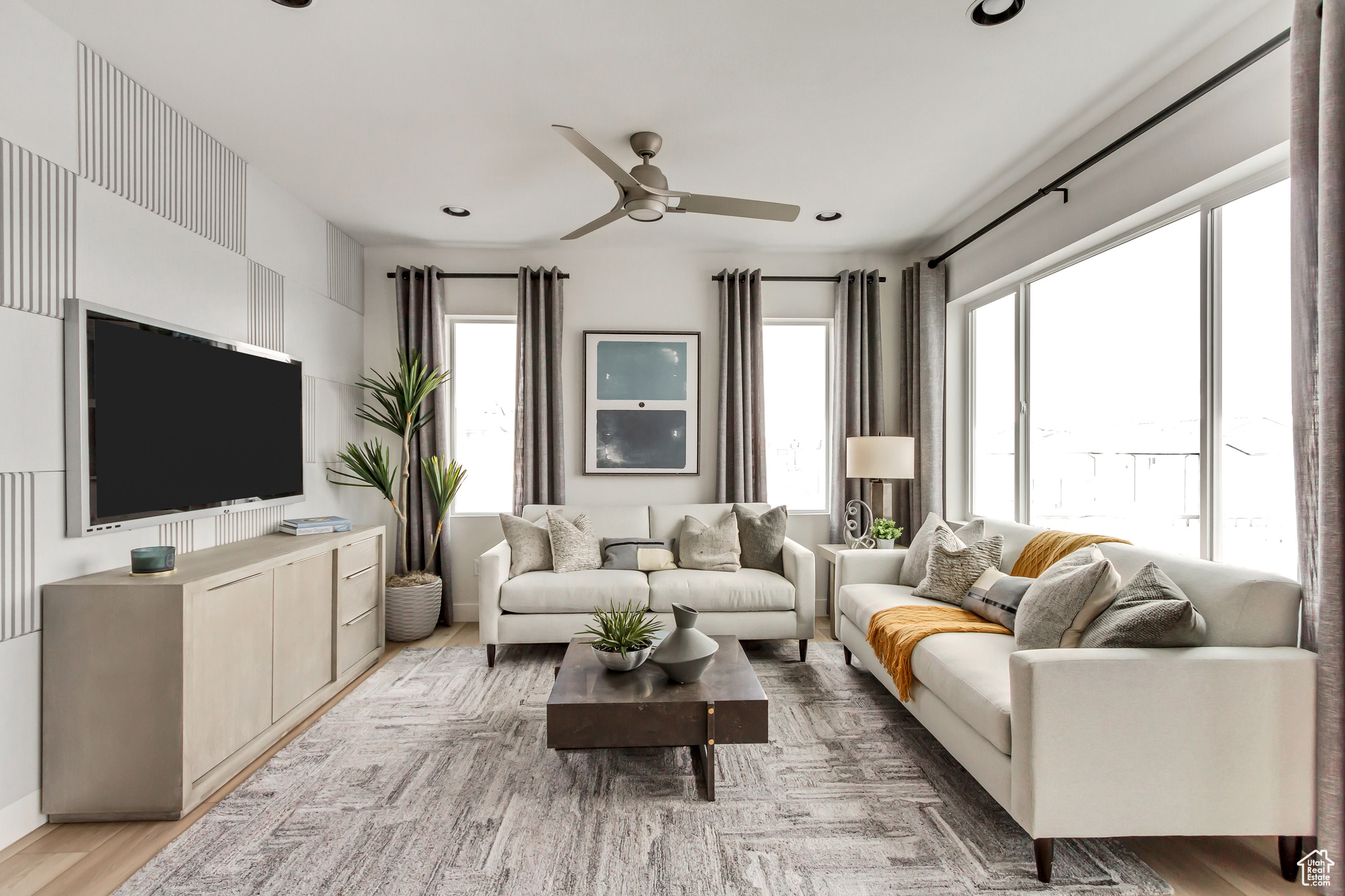 HARMONY PLACE - Residential