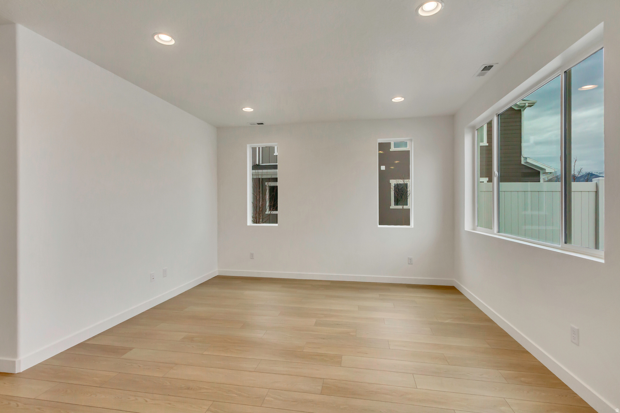 HARMONY PLACE - Residential