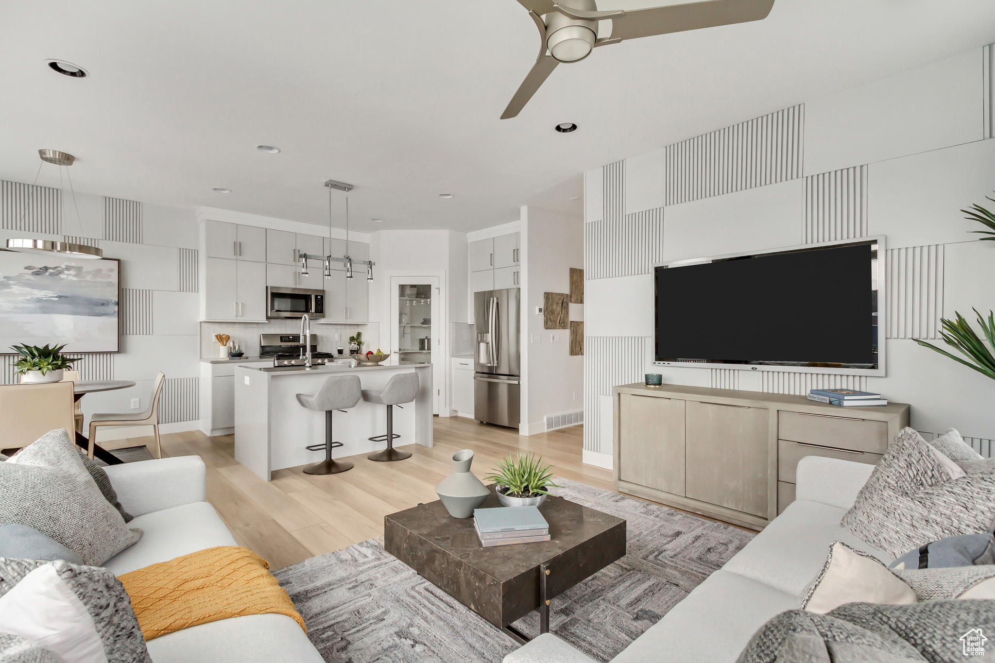 HARMONY PLACE - Residential