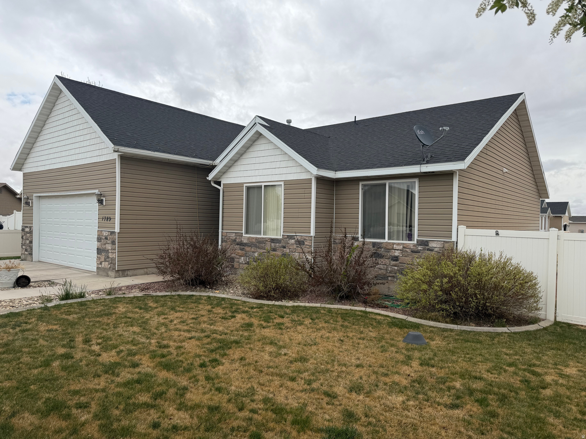 BRIGHTON FARMS - Residential