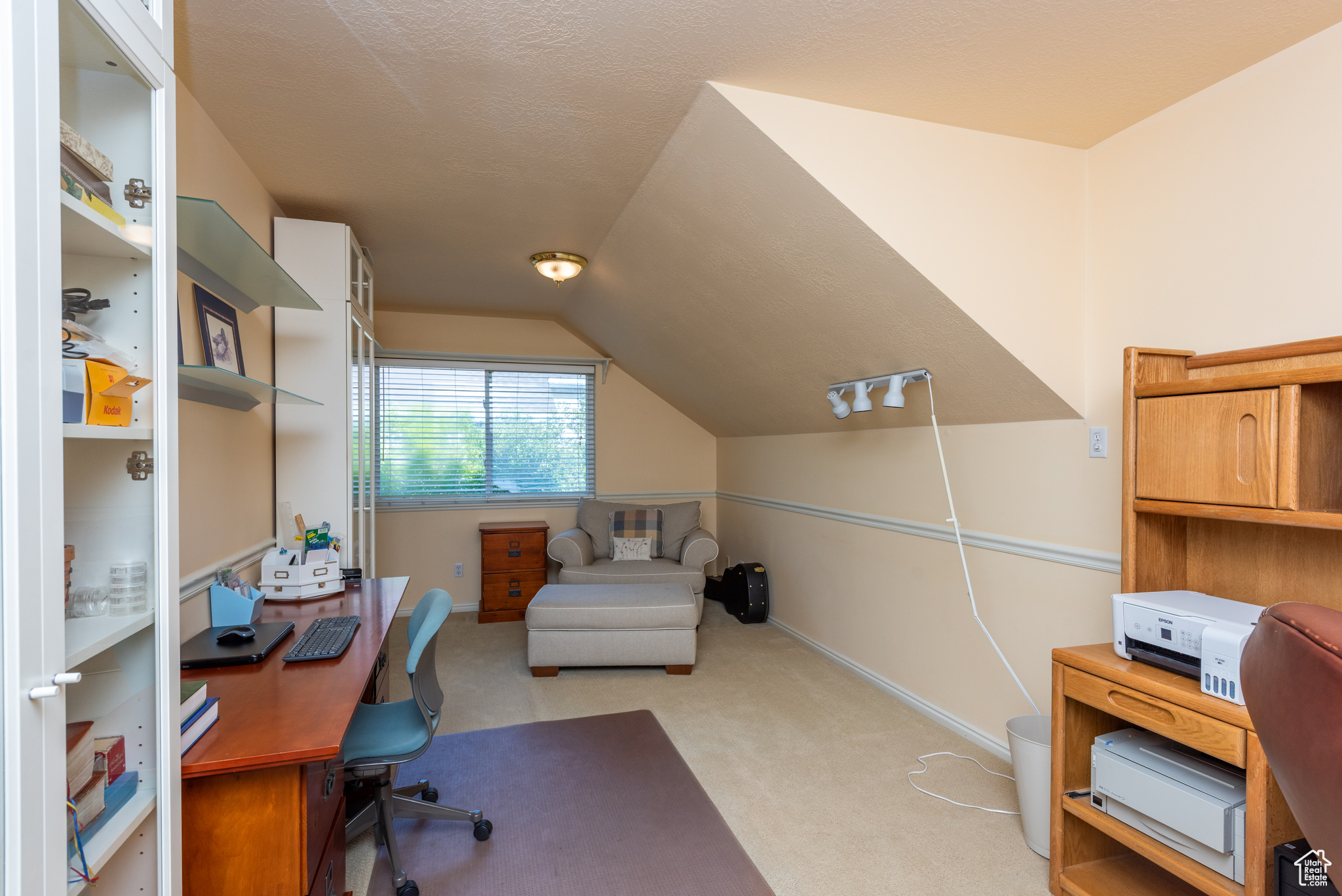 ROLLING HILLS ESTATES SUB - Residential