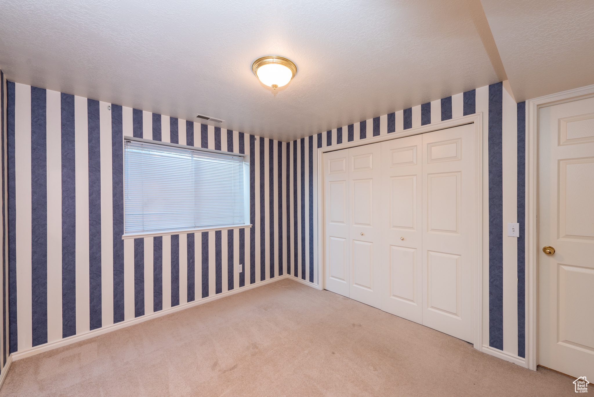 ROLLING HILLS ESTATES SUB - Residential