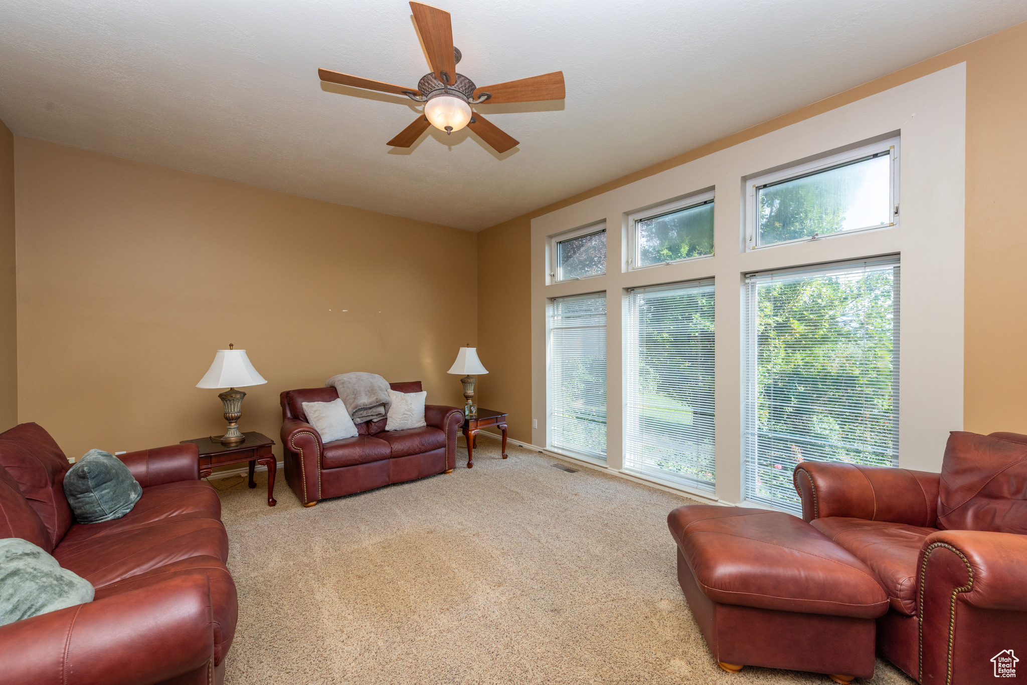 ROLLING HILLS ESTATES SUB - Residential