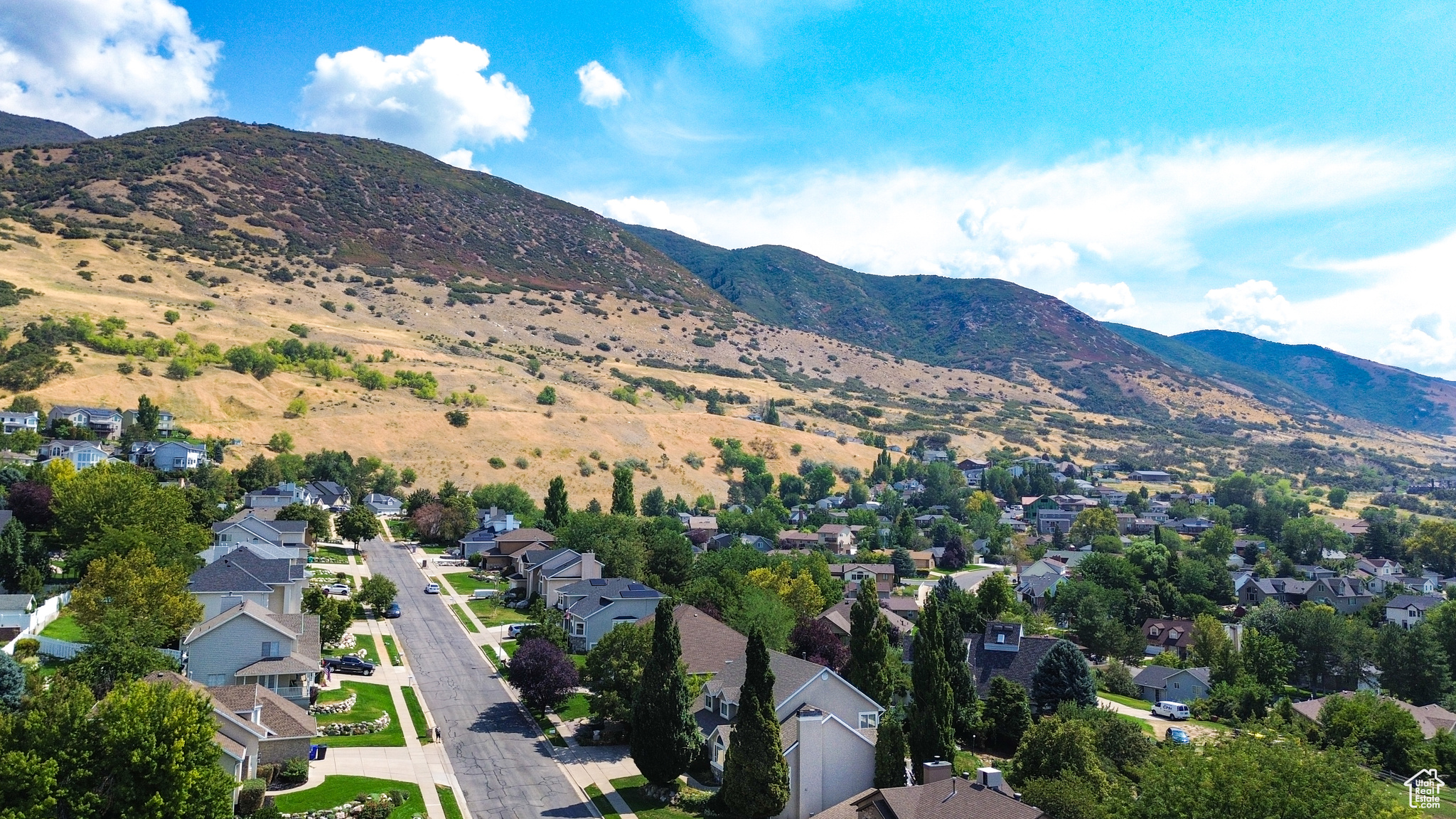 ROLLING HILLS ESTATES SUB - Residential