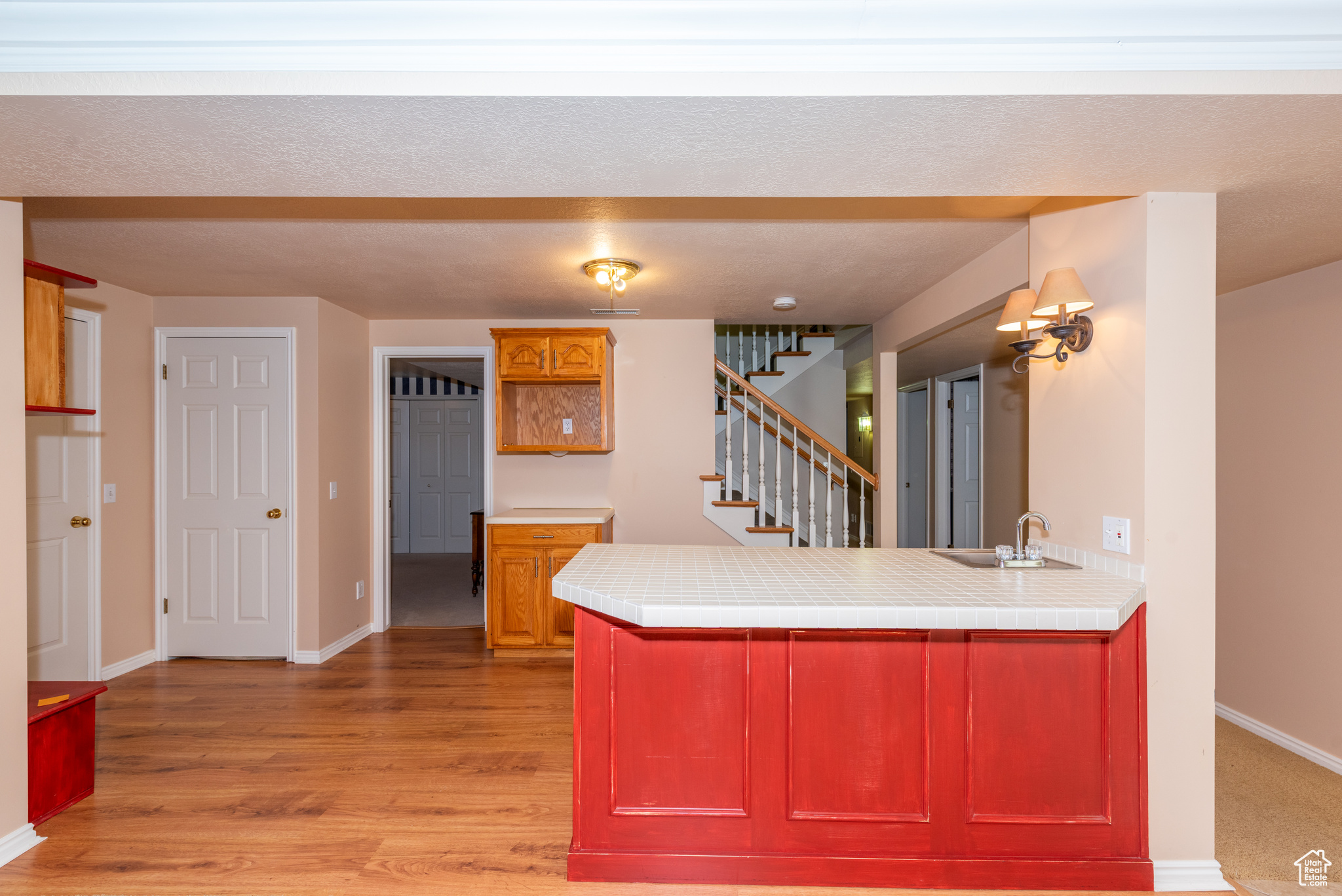 ROLLING HILLS ESTATES SUB - Residential