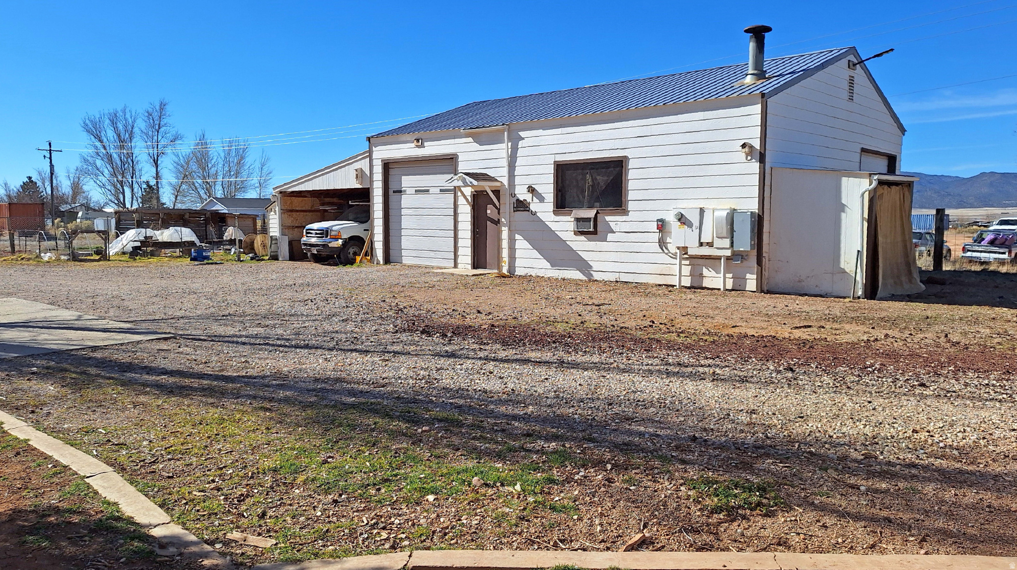 RAINBOW RANCHOS - Residential