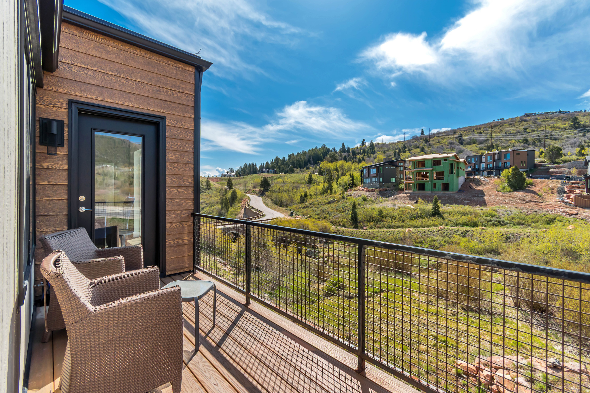 DISCOVERY RIDGE PHAS - Residential